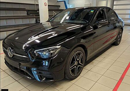 Mercedes-Benz E 300 de 2X AMG/Panorama/Night P/Burmester/27500