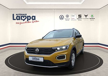 VW T-Roc Volkswagen Active 1.5 TSI 6-Gang NAV,RFK,Std-HZG,Pano,ACC,LED