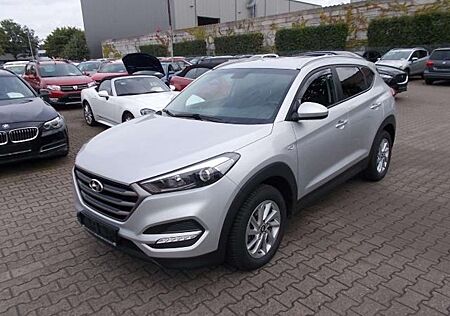 Hyundai Tucson 1.6 Turbo, Navi AHK Allwetter Kamera