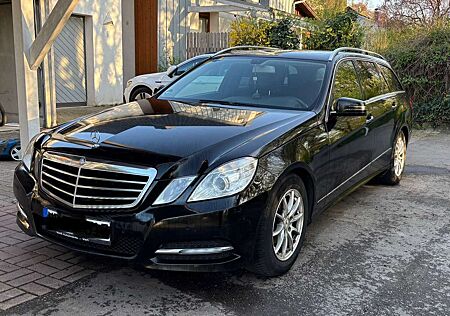 Mercedes-Benz E 220 gebraucht kaufen Mercedes-Benz E 220 CDI BlueEfficiency (212.202)