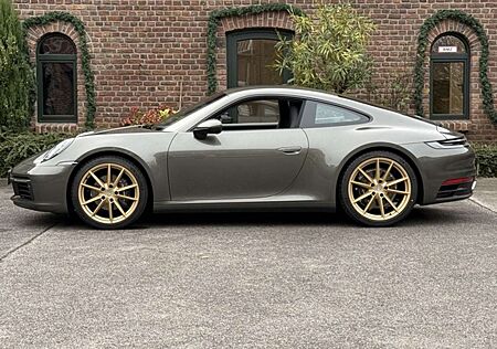 Porsche 992 911 Carrera *BOSE*PASM*21 ZOLL AURUM*LED*SURROUND
