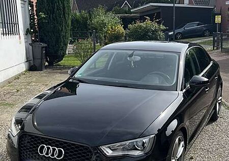 Audi A3 1.4 TFSI cylinder on demand ultra Limousine Str Am