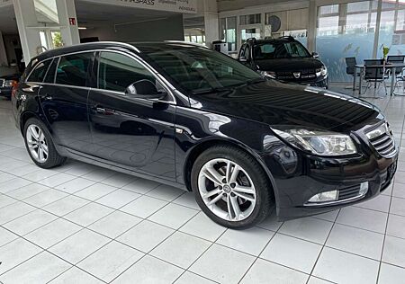 Opel Insignia A Sports Tourer Sport 4x4 Automatik