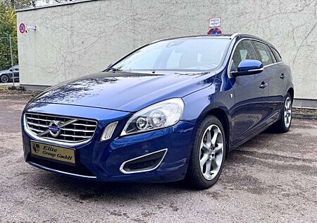 Volvo V60 Kombi*Audio Paket*Notbremsass.*Tüv neu*