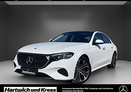 Mercedes-Benz E 200 Avantgarde Advanced+Pano+LED+Ambiente+Kamera