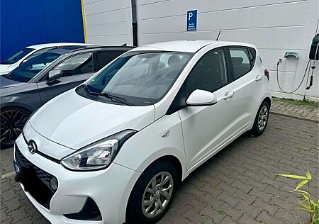 Hyundai i10 1.0 Automatik Trend