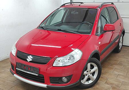 Suzuki SX4 NAVI KLIMAA SHZ BC ISOFIX ESP EURO-4 ALLWETTER ABS