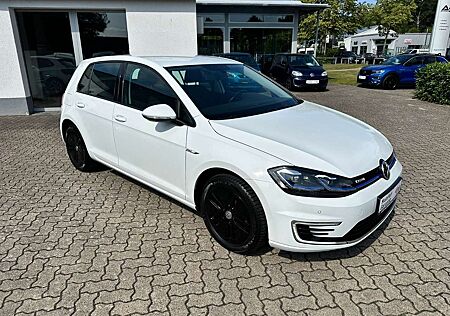 VW Golf Volkswagen e- VII Automatik Navi Clima LED