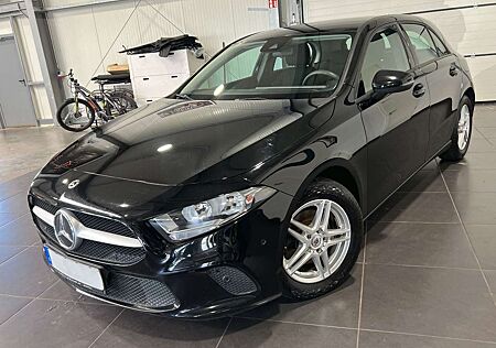 Mercedes-Benz A 180 d Automatik **Navi*SHZ*PDC*Tempomat**