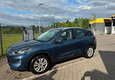 Ford Kuga Cool & Connect