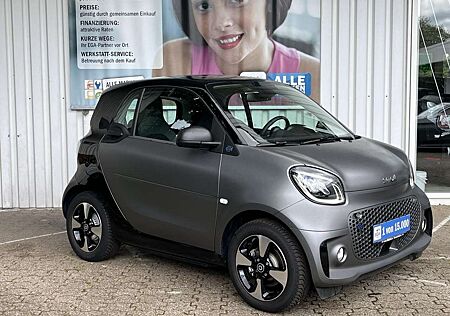 Smart ForTwo EQ*EXCLUSIVE*22kW*PANORAMA*MEDIA*JBL*CAM*PDC*LED*K