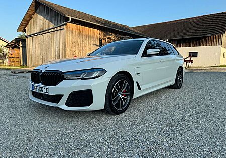 BMW 530 e M Sport Pro, Laser, el.AHK, Leder, Driv Assa