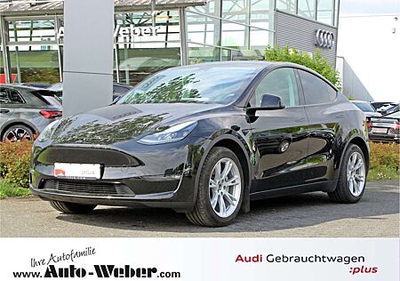 Tesla Model Y Long Range Dual AWD STANDHZ AHK WÄRMEPUM