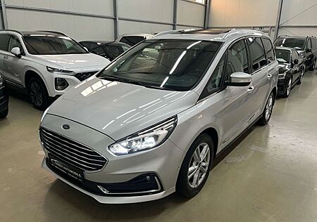 Ford Galaxy Titanium AWD 7.Sitzer AHK Kamer Vor+Hi Pa
