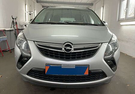 Opel Zafira Tourer Edition