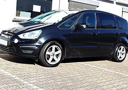Ford S-Max 2.0 TDCI 7-Sitzer *2-HAND / Gepflegt
