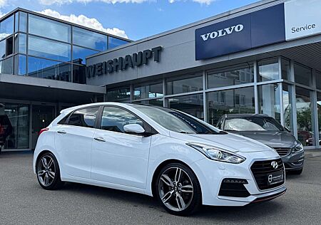 Hyundai i30 Turbo*Pano*Navi*Keyless*AHK abn.*R-Kamera*