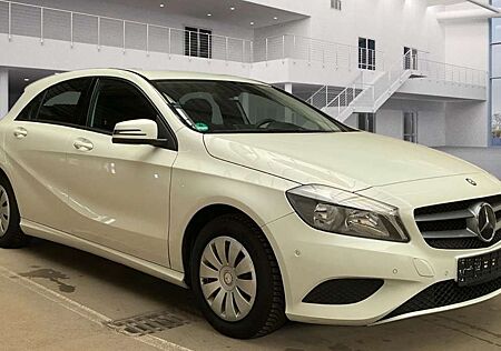 Mercedes-Benz A 180 A -Klasse CDI / d BlueEfficiency