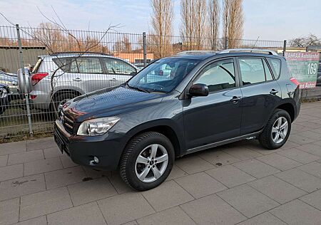 Toyota RAV 4 2.0 4x4