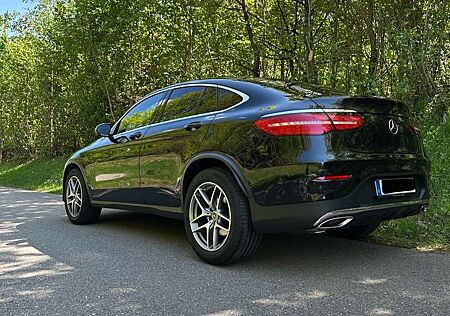 Mercedes-Benz GLC 250 Coupe 4Matic 9G-TRONIC AMG Line