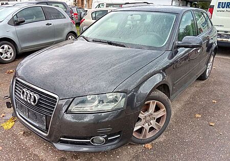 Audi A3 Sportback 1.6 TDI Attraction