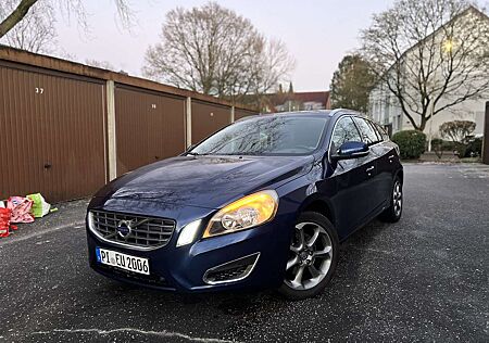 Volvo V60 Ocean Race