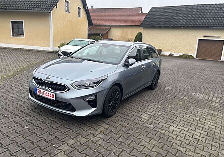 Kia XCeed Ceed SW / cee'd SW Platinum Edition++98000Km++TOP,Automartik,Carplay+