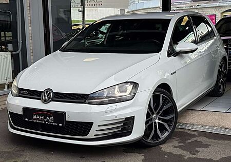 VW Golf Volkswagen GTD GTD°Dynaudio°Spur°Led°Navi°Leder