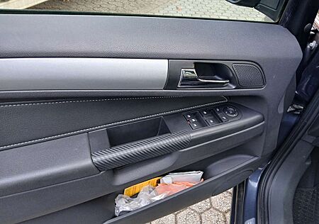 Opel Zafira 2.2