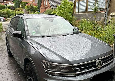 VW Tiguan Allspace Volkswagen Highline 4Motion