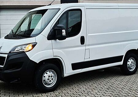 Peugeot Boxer Kasten 2.2 BlueHDi 1.HAND 37'300KM KAMERA