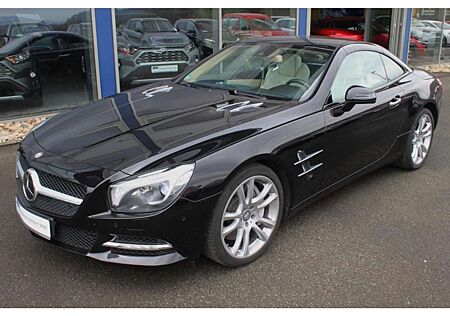 Mercedes-Benz SL 500 Deutsches Fahrzeug Sitzklima Comand Pano Xenon Har