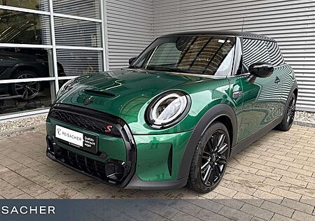 Mini Cooper S Classic-Trim Navi LED RüKa 17"LM