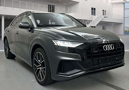 Audi Q8 50 TDI quattro 3x S-Line PANO-MATRIX-VOLL-360