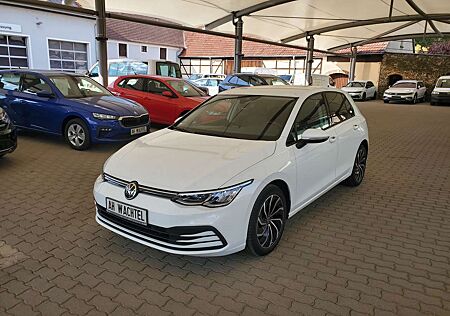 VW Golf Volkswagen Life 1,5 TSI DiscoverPro 17-Zoll AHZV Licht+Sicht