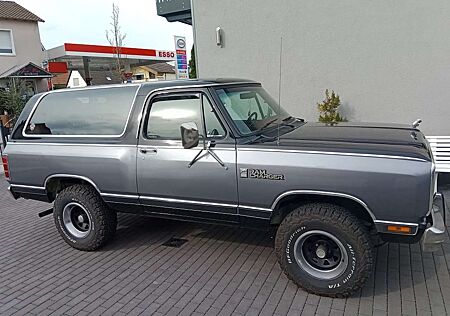 Dodge Others Ram Charger 150 Royal