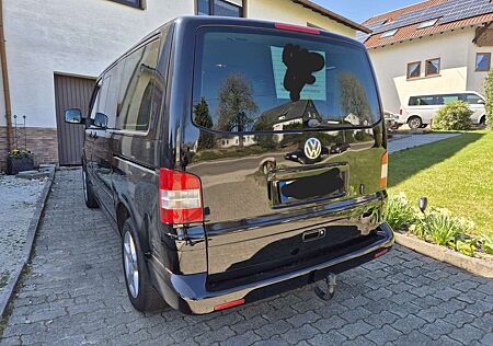 VW T5 Multivan Volkswagen Highline