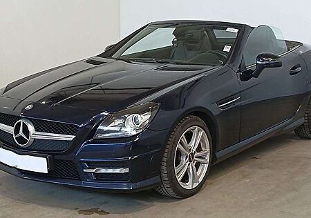 Mercedes-Benz SLK 200 BlueEfficiency *Sport-Paket AMG / AMG-Line