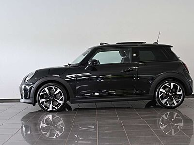 MINI Cooper Paket L Classic Trim Pano H&K HUD 18
