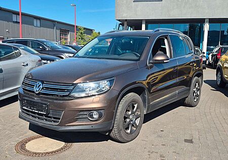 VW Tiguan Volkswagen Sport & Style TDI 4Motion 1 Hand AHK