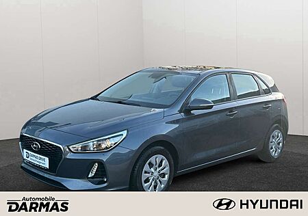 Hyundai i30 1,0l Select Scheckheft Allwettereifen