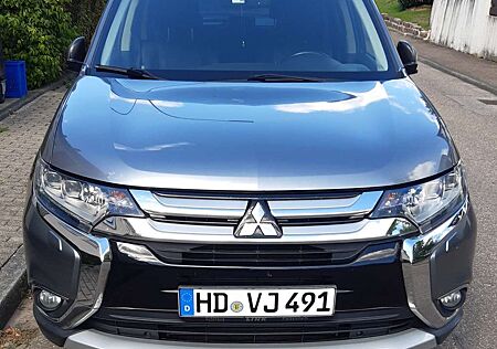 Mitsubishi Outlander 2.2 DI-D 4WD Aut. Plus