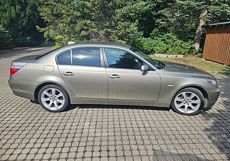 BMW 525xi 525 /560X