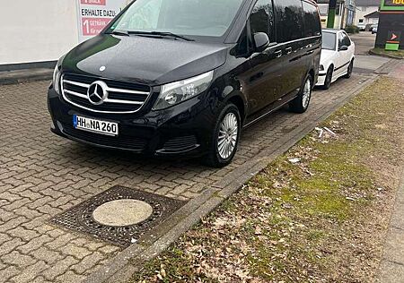 Mercedes-Benz V 220 (BlueTEC) d lang 7G-TRONIC