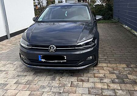 VW Polo Volkswagen Highline