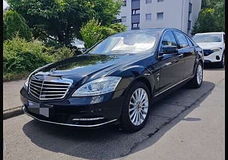 Mercedes-Benz S 500 BlueEFFICIENCY 7G-TRONIC