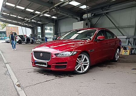 Jaguar XE 25t Prestige