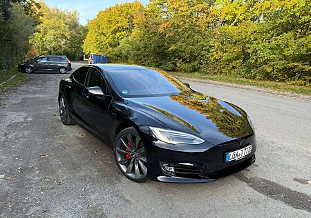 Tesla Model S 100D Allradantrieb Performance Ludicrous