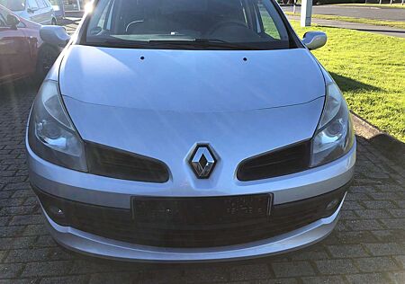 Renault Clio 1.6 16V Grandtour Aut. Edition Dynamique