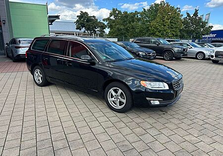 Volvo V70 Summum AWD LEDER